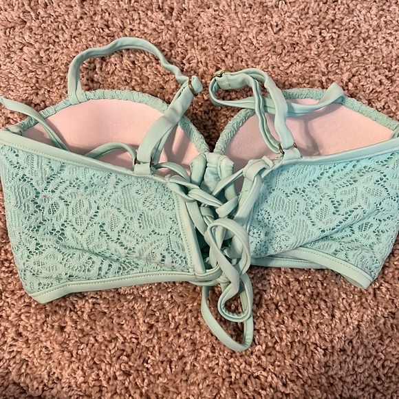 Light Blue Lace Bikini Top - Picture 2 of 3